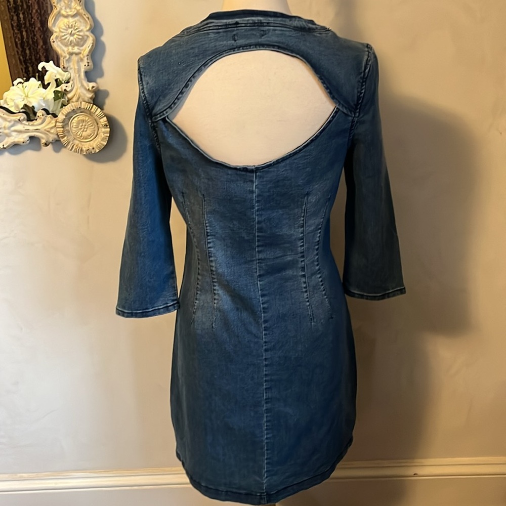 Fashion Nova NWT Denim Dress w/Front zipper 3/4 sleeves & open back Size XL - Picture 5 of 11